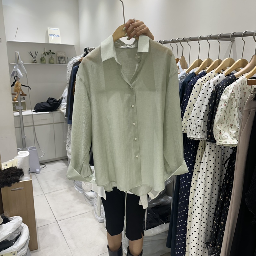 EN.U東大門實拍韓國女裝新品人氣襯衫蕾絲衫不含內搭開衩EN.U襯衫/蕾絲衫圖色2