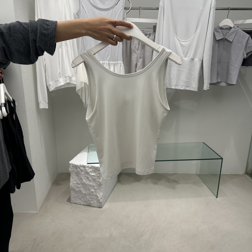 NEUTER韓國直郵實拍女裝新品職業熱賣休閑時尚吊帶背心無袖NEUTER吊帶/背心