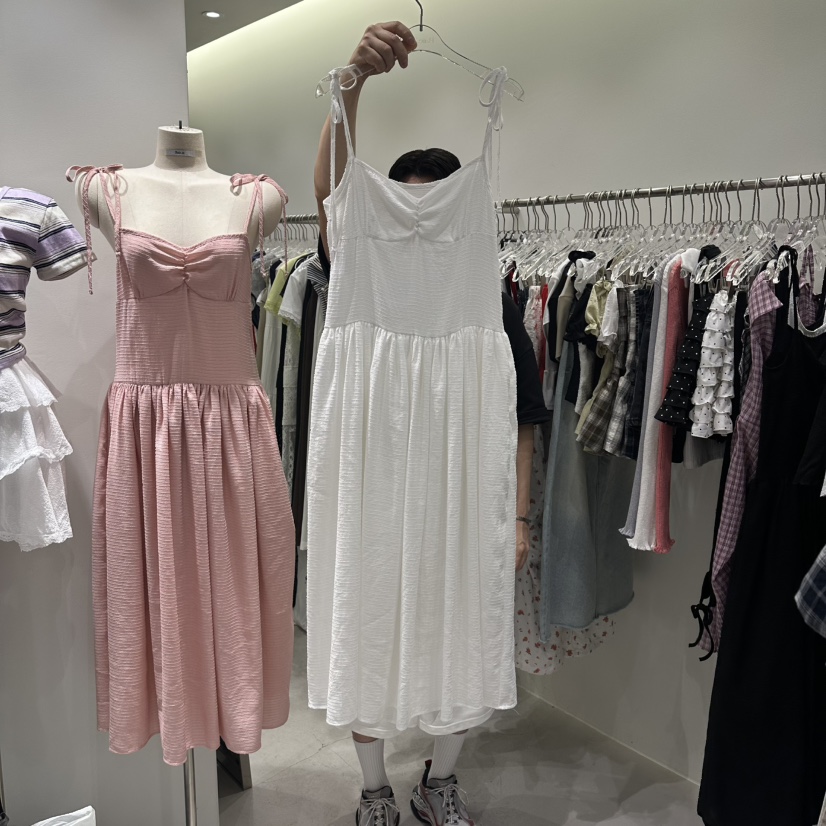 BAIE.38東大門實拍韓國女裝新品26夏季休閑連衣裙褶皺無袖BAIE.38連衣裙