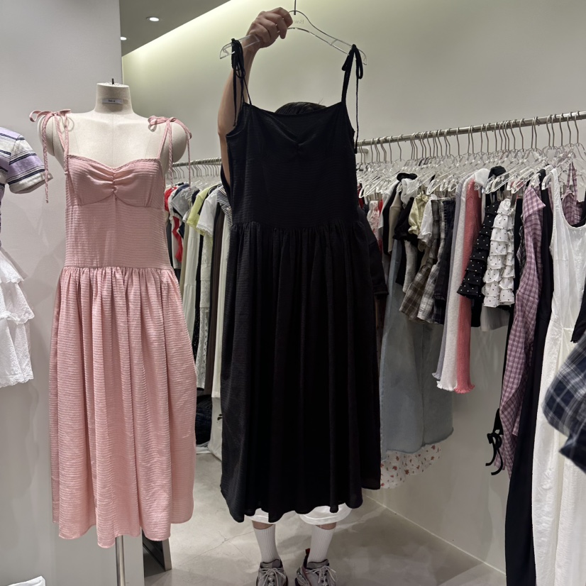 BAIE.38東大門實拍韓國女裝新品26夏季休閑連衣裙褶皺無袖BAIE.38連衣裙