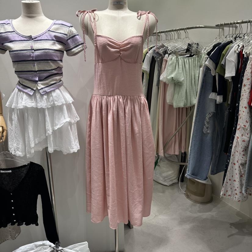 BAIE.38東大門實拍韓國女裝新品26夏季休閑連衣裙褶皺無袖BAIE.38連衣裙圖色1