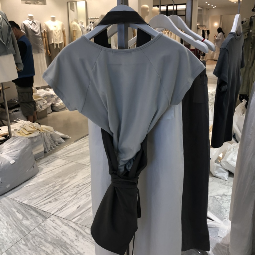 FAVE/FAVOURITE韓國直郵女裝新品推薦職業吊帶背心不含內搭FAVE/FAVOURITE吊帶/背心