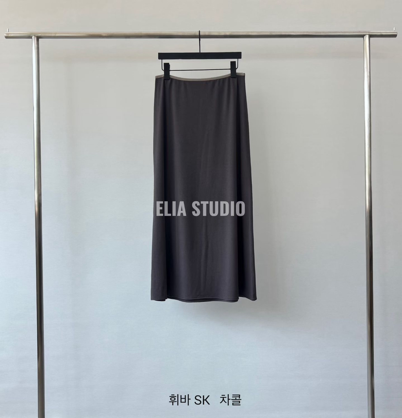ELIA東大門實拍韓國女士新品人氣26春夏時尚熱賣推薦長裙ELIA長裙圖色3墨色