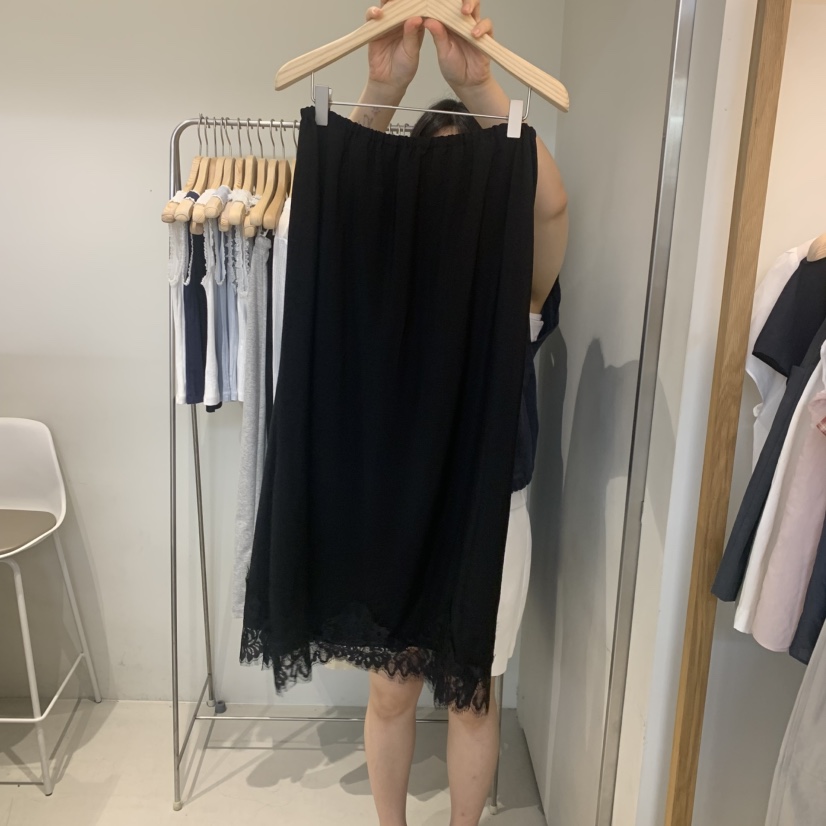OUTRENE東大門實拍韓國女裝新款熱賣推薦時尚人氣休閑長裙OUTRENE長裙