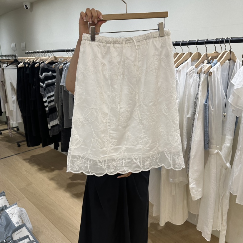 WINSOME東大門實拍韓國女士新品人氣26夏季職業半身裙中短裙WINSOME半身裙/中短裙圖色1