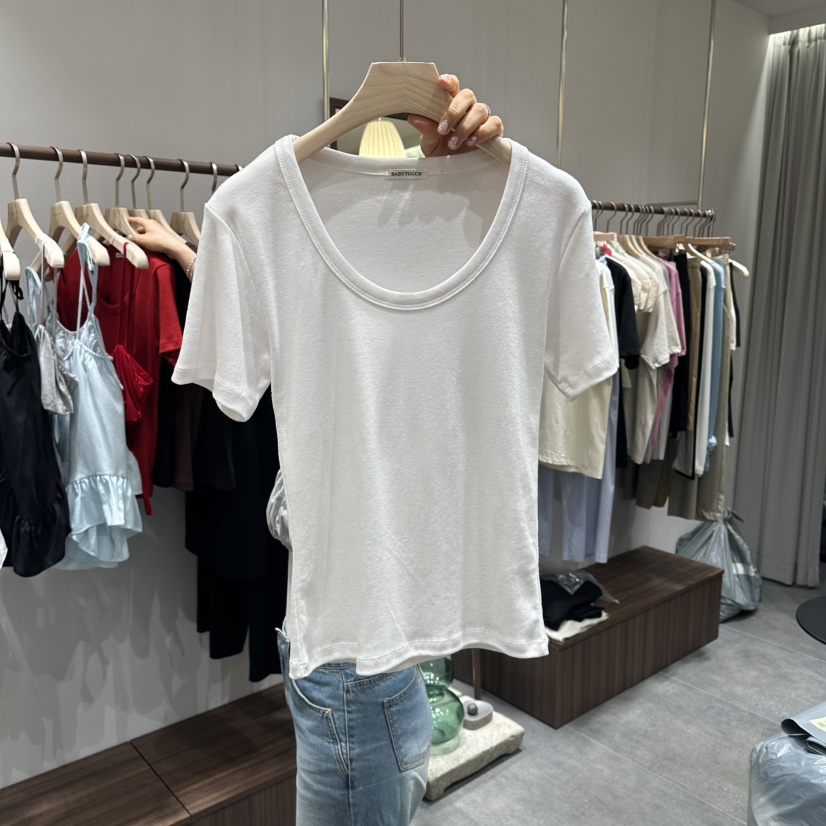 BABYTOUCH韓國直郵實拍女裝新品26春夏休閑職業人氣熱賣T恤BABYTOUCHT恤圖色1
