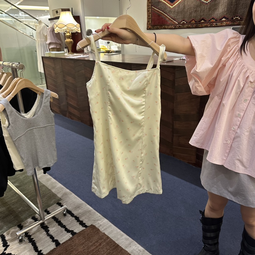 FURE韓國東大門代購女裝新品人氣推薦職業熱賣連衣裙緞面FURE連衣裙