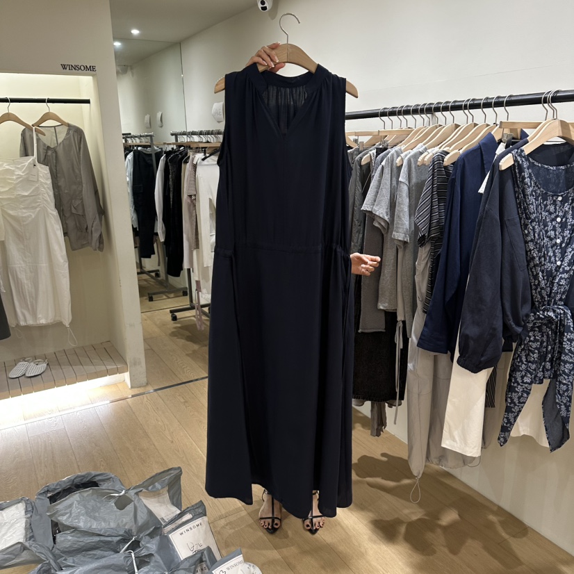 WINSOME韓國直郵女裝新品職業26夏季人氣休閑連衣裙不含項鏈WINSOME連衣裙圖色3
