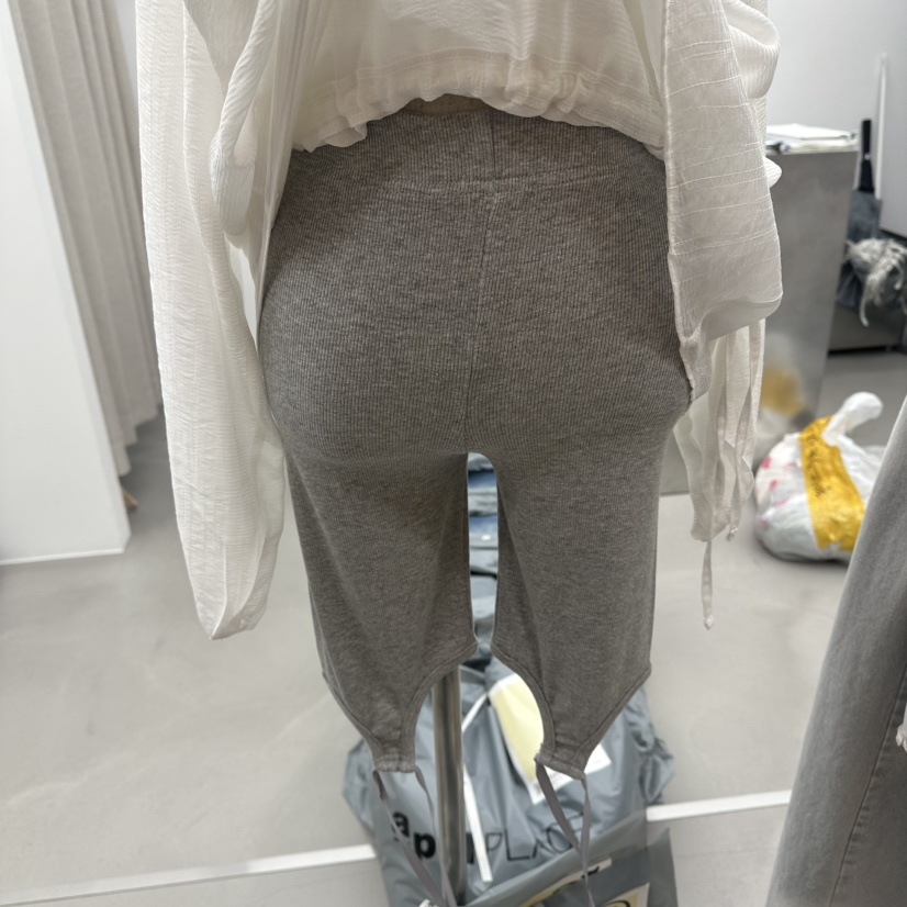 ENHANCE韓國東大門直郵女裝新款推薦熱賣職業打底褲鯊魚褲ENHANCE/HOPESMORE打底褲/鯊魚褲圖色1