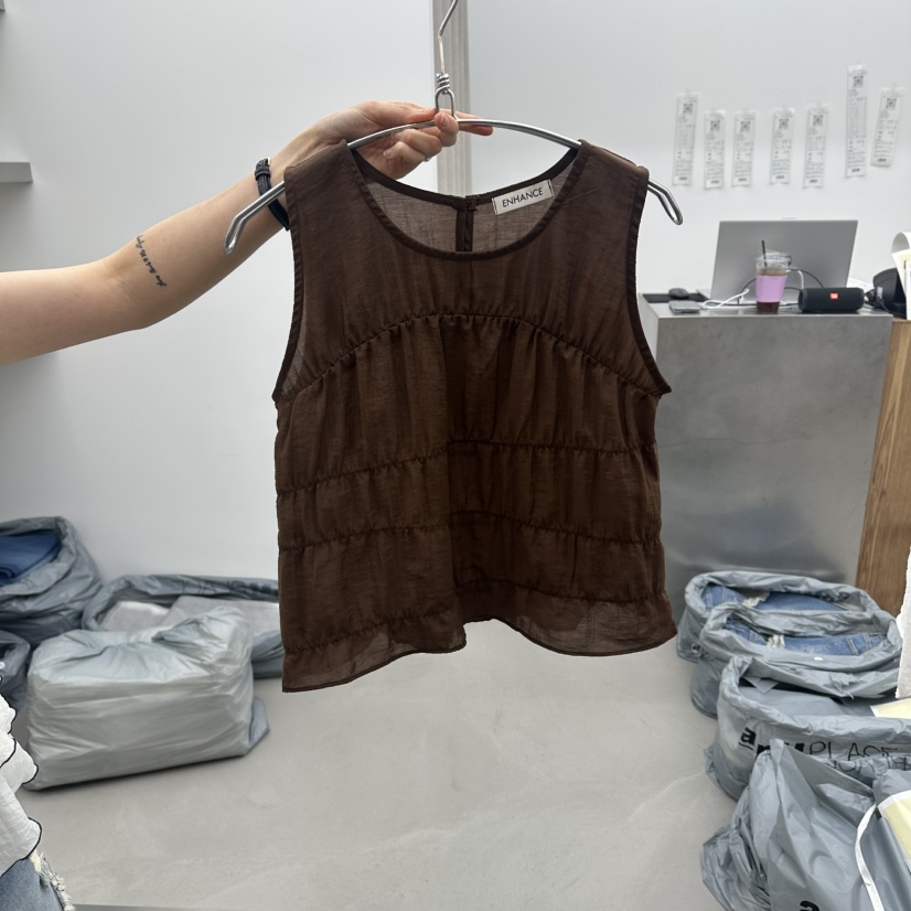 ENHANCE韓國直郵實拍女裝新品熱賣休閑吊帶背心不含圍巾褶皺ENHANCE/HOPESMORE吊帶/背心圖色2
