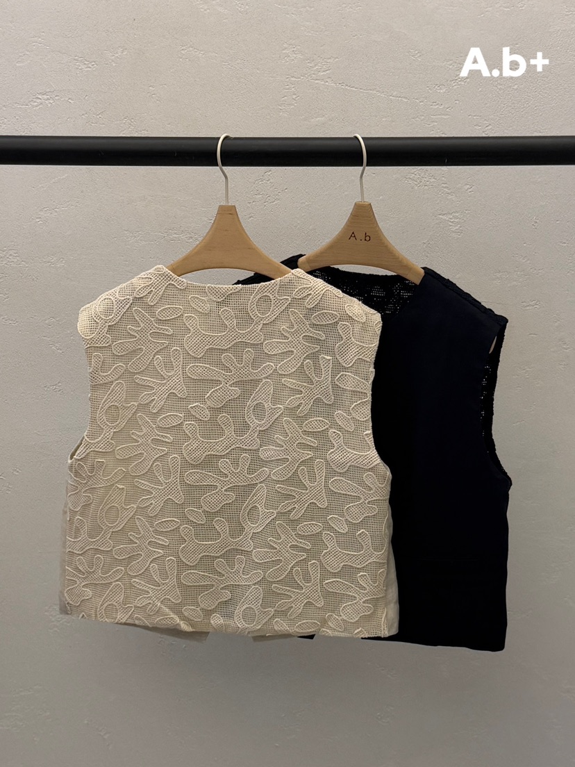 AUTUMN BEIGE PLUS韓國東大門直郵女裝新款時尚熱賣馬甲A.b/AUTUMN BEIGE馬甲