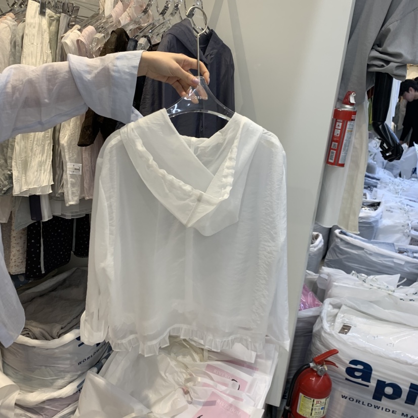 RIVEROOM韓國東大門直郵女士新品推薦襯衫蕾絲衫不含內搭RIVEROOM襯衫/蕾絲衫
