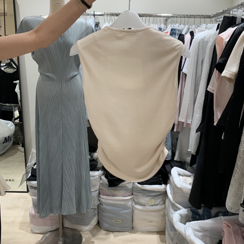 LOVE SOME韓國直郵女裝新款26夏季推薦吊帶背心褶皺無袖LOVE SOME吊帶/背心
