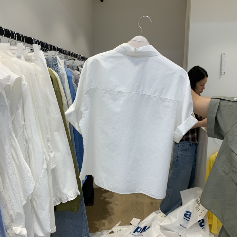 RUMIRU/AWEAR韓國直郵實拍女裝新款人氣襯衫蕾絲衫不含項鏈awear/RUMIRU襯衫/蕾絲衫