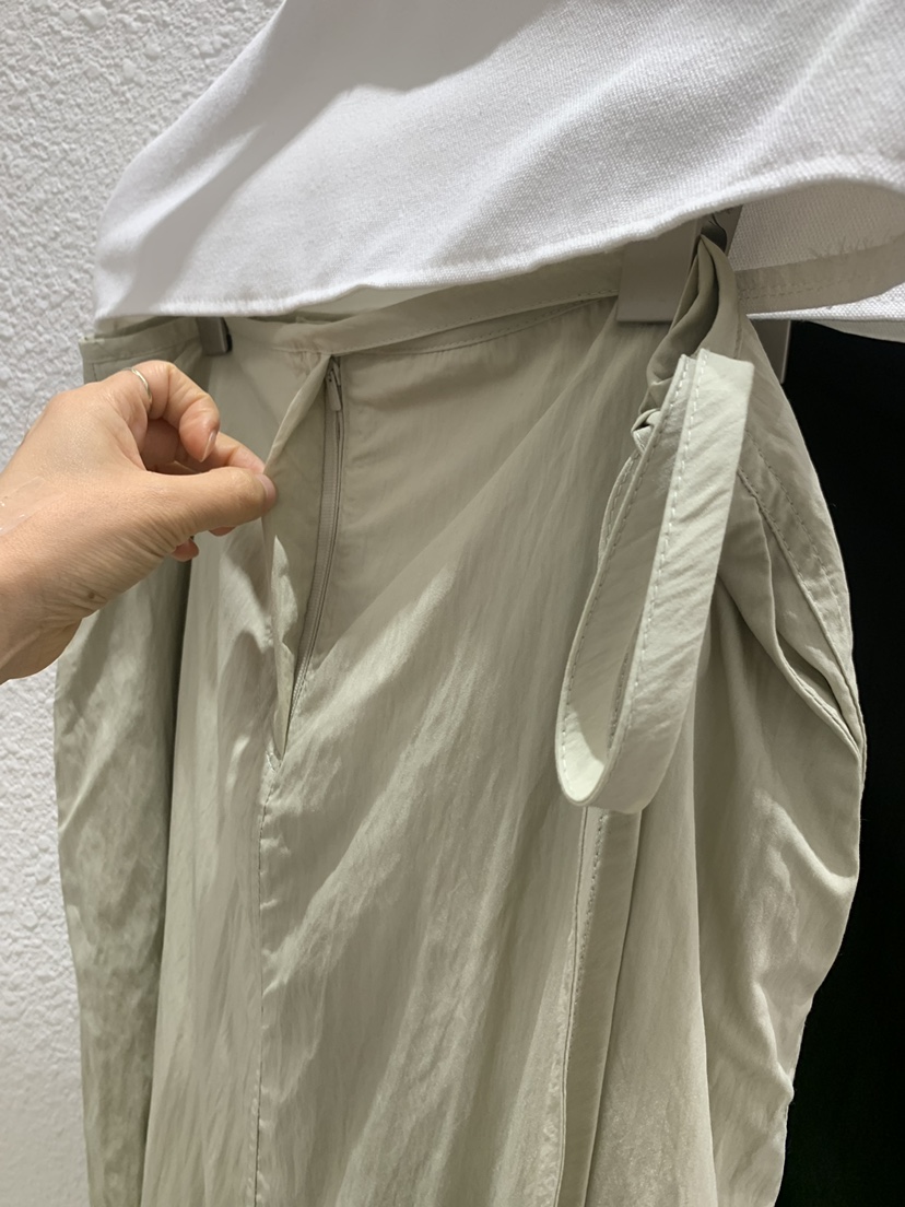 LUCY SALON韓國代購女士新品推薦休閑職業人氣26春夏長裙LUCY SALON長裙