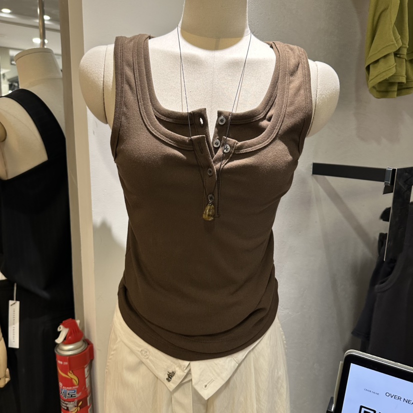 OVER NEAR東大門實拍韓國女士新品推薦熱賣吊帶背心假兩件OVER NEAR吊帶/背心圖色2