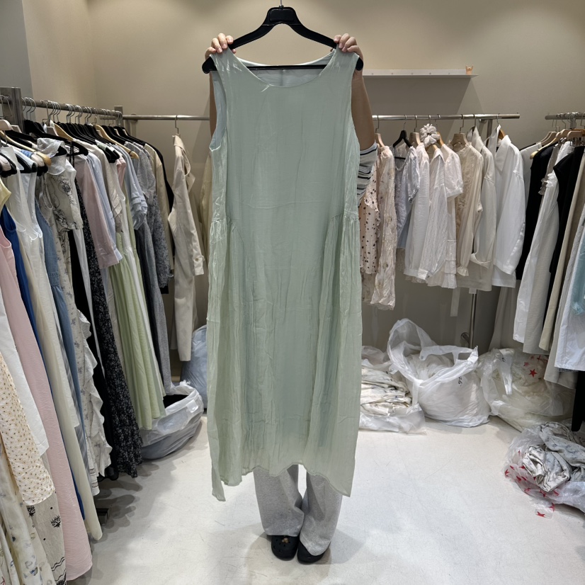HER/PLAYLIST東大門實拍韓國女士新品職業推薦連衣裙褶皺HER/PLAYLIST連衣裙圖色2