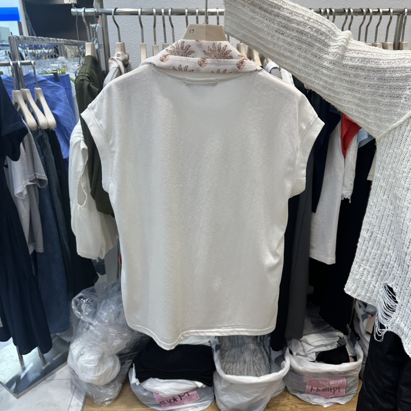 THE MOST-Q韓國代購女裝新品推薦熱賣時尚人氣T恤不含絲巾THE MOSTT恤