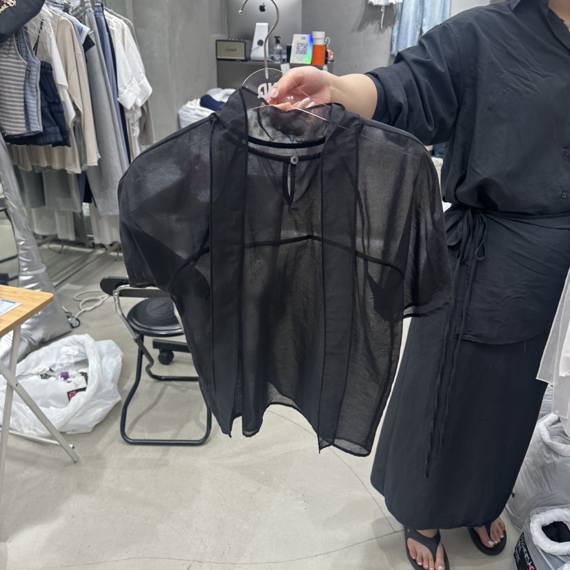 JUDYQUE韓國直郵實拍女士新品時尚人氣休閑襯衫蕾絲衫圍巾JUDYQUE襯衫/蕾絲衫