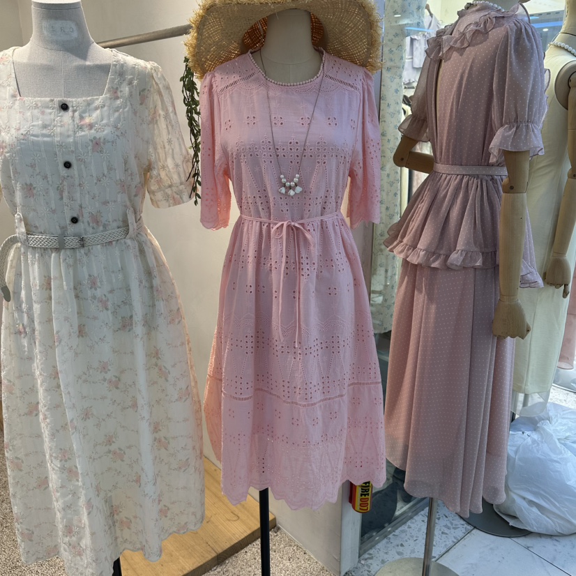 BIKINI韓國東大門代購女裝新款26春夏時尚連衣裙不含項鏈BIKINI連衣裙圖色1