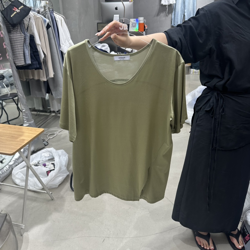 JUDYQUE東大門實拍韓國女裝新品熱賣26夏季推薦休閑26春夏T恤JUDYQUET恤圖色2