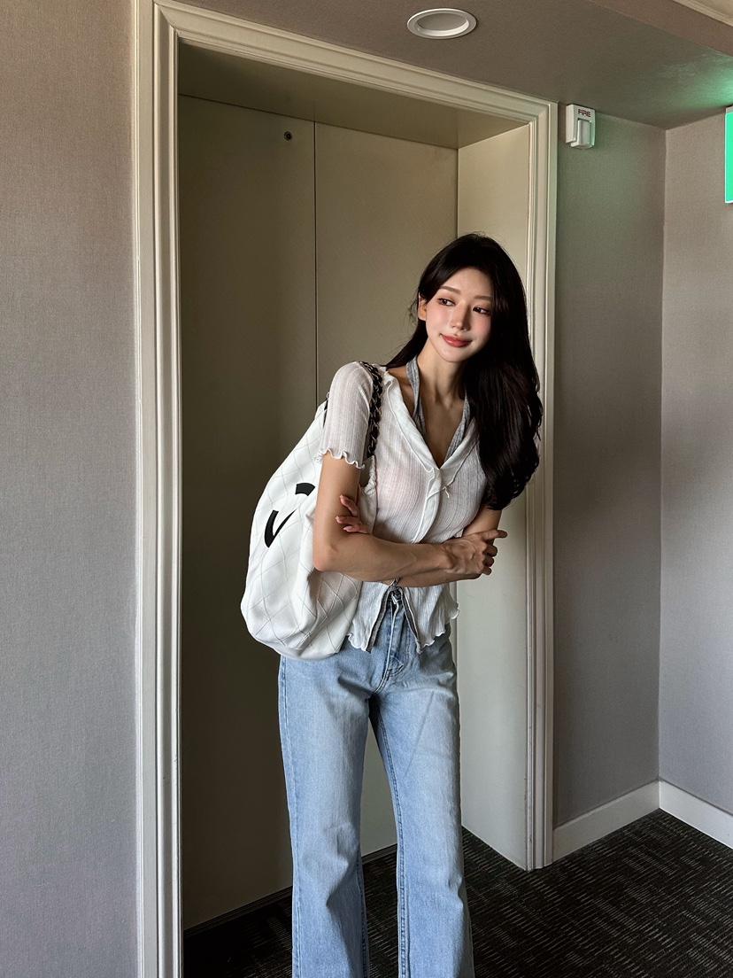 81 MARKET-L韓國直郵女裝新品熱賣26春夏襯衫蕾絲衫假兩件81 MARKET-L襯衫/蕾絲衫