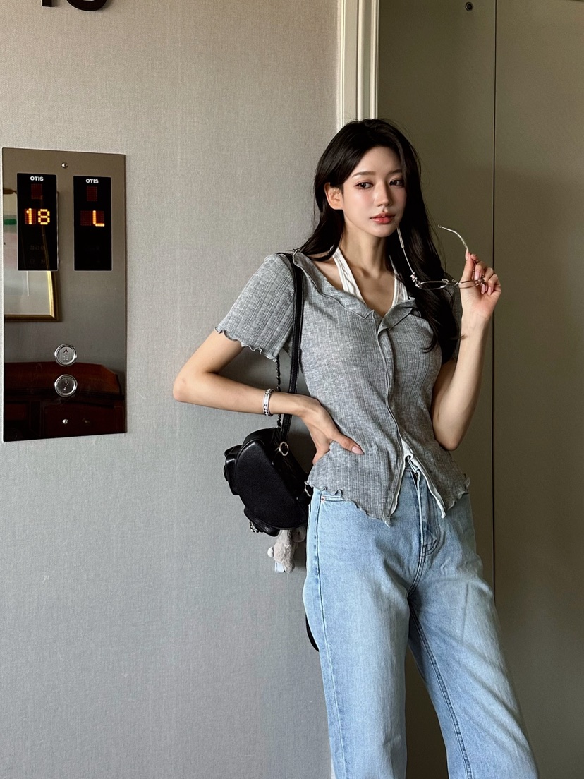 81 MARKET-L韓國直郵女裝新品熱賣26春夏襯衫蕾絲衫假兩件81 MARKET-L襯衫/蕾絲衫