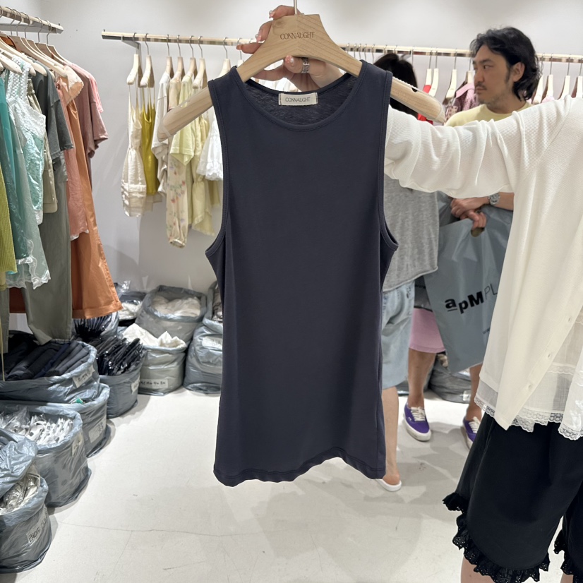 CONNAUGHT/DAILYJUD東大門實拍韓國女士新品推薦吊帶背心露背CONNAUGHT/DAILYJUD吊帶/背心圖色2