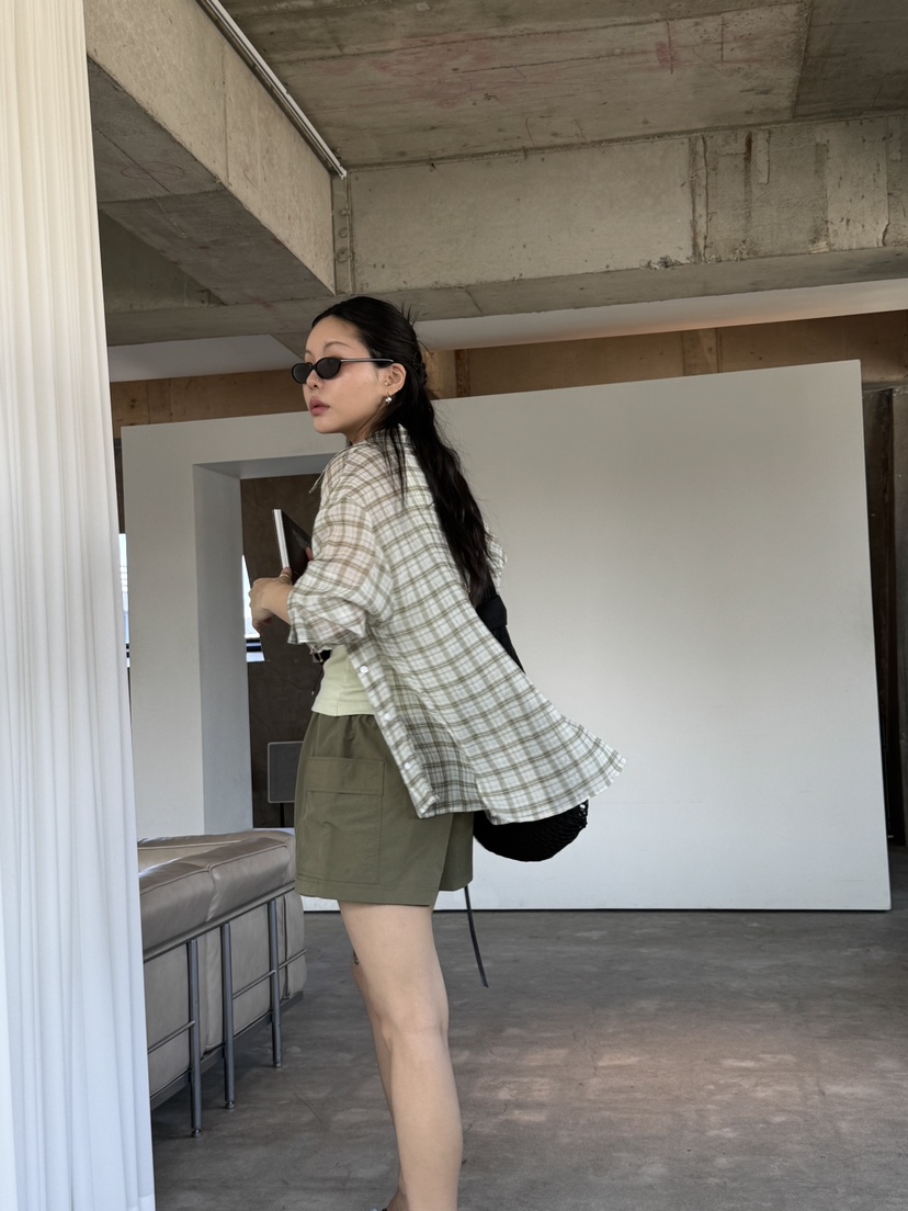 LIMLIMLIM韓國直郵女士新款26春夏推薦熱賣襯衫蕾絲衫格紋LIM LIM LIM襯衫/蕾絲衫