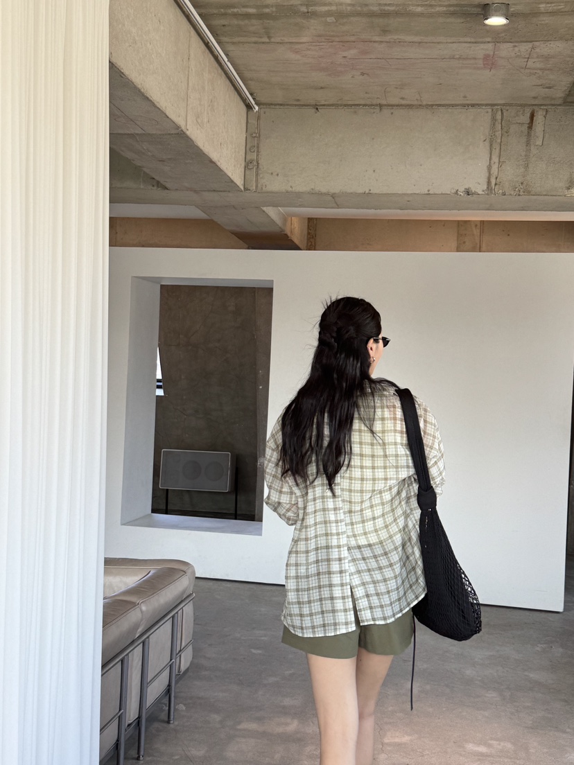 LIMLIMLIM韓國直郵女士新款26春夏推薦熱賣襯衫蕾絲衫格紋LIM LIM LIM襯衫/蕾絲衫