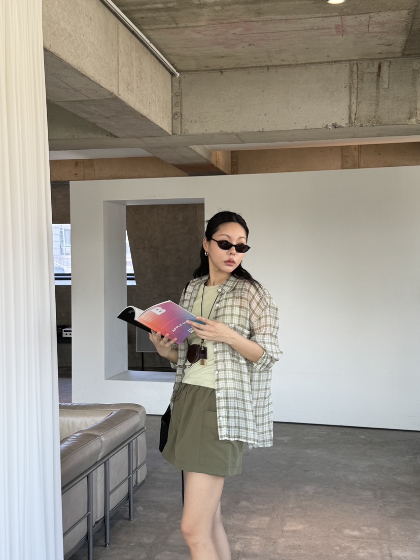 LIMLIMLIM韓國直郵女士新款26春夏推薦熱賣襯衫蕾絲衫格紋LIM LIM LIM襯衫/蕾絲衫