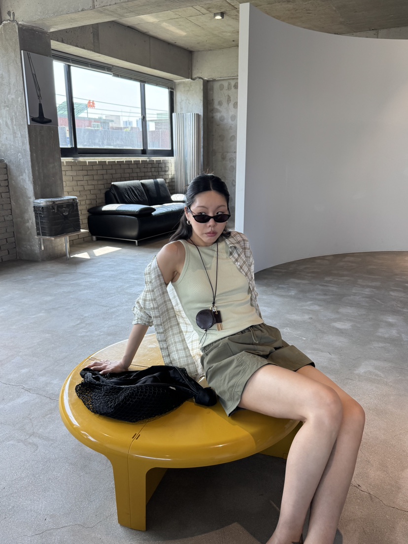 LIMLIMLIM韓國直郵女士新款26春夏推薦熱賣襯衫蕾絲衫格紋LIM LIM LIM襯衫/蕾絲衫