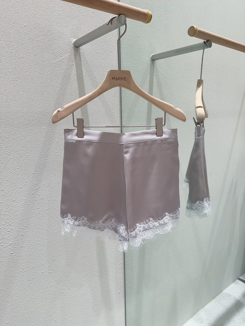 MARKE-P韓國直郵實拍女裝新品26春夏推薦人氣短褲蕾絲緞面MARKE-P短褲圖色3