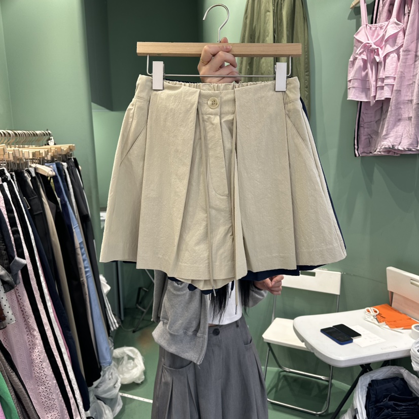 ROMANTIC NEWYORK韓國直郵實拍女士新品26夏季休閑時尚短褲ROMANTIC NEWYORK短褲圖色1