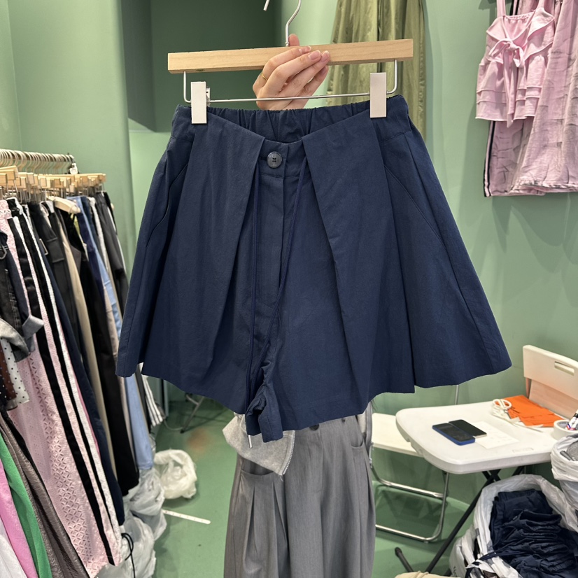 ROMANTIC NEWYORK韓國直郵實拍女士新品26夏季休閑時尚短褲ROMANTIC NEWYORK短褲圖色3