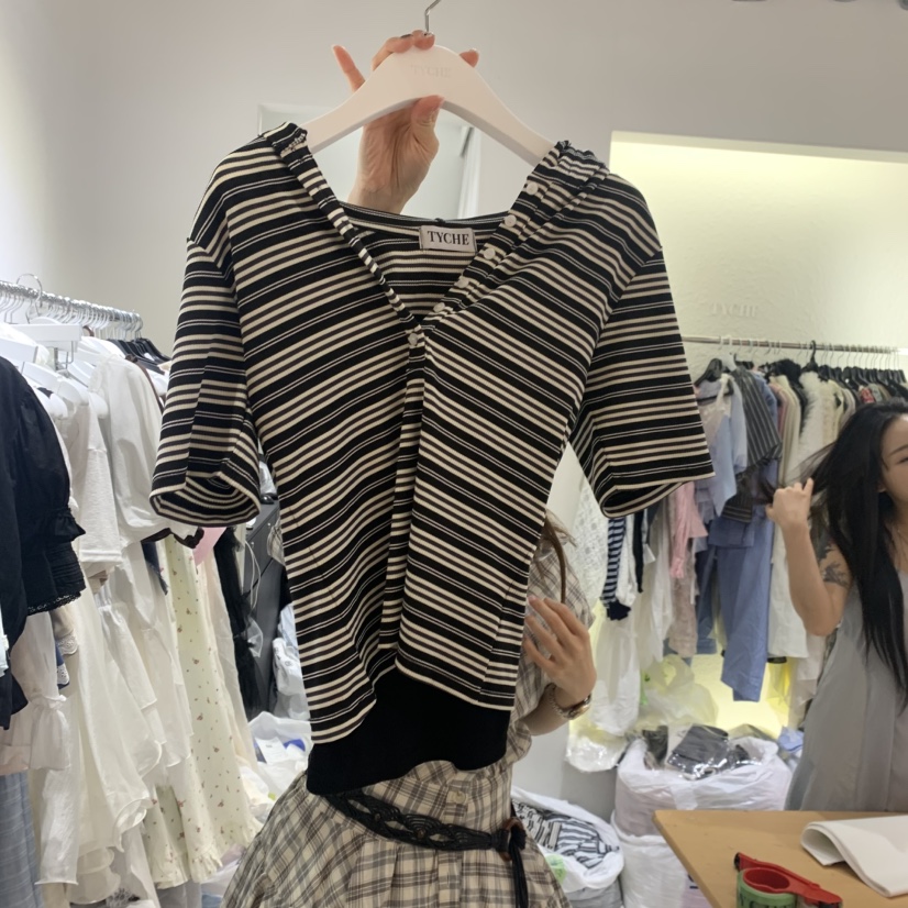 TYCHE韓國直郵實拍女裝新款時尚推薦職業休閑人氣26夏季T恤TYCHET恤圖色2