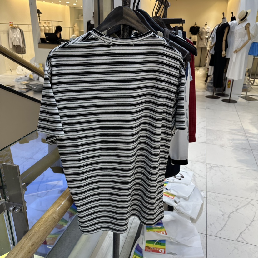 A2/D2韓國直郵女士新品人氣時尚熱賣26夏季26春夏推薦T恤A2/D2T恤