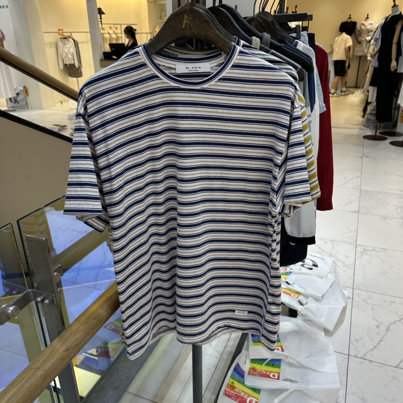 A2/D2韓國直郵女士新品人氣時尚熱賣26夏季26春夏推薦T恤A2/D2T恤圖色1