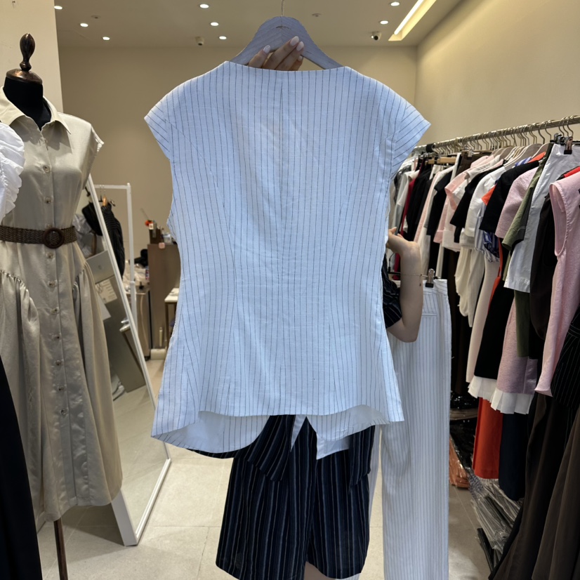 INNO東大門實拍韓國女裝新品職業時尚休閑26夏季推薦馬甲INNO馬甲