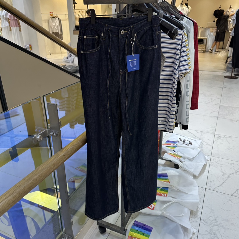 A2/D2韓國東大門直郵女裝新品時尚人氣牛仔褲不褪色腰帶A2/D2牛仔褲圖色1