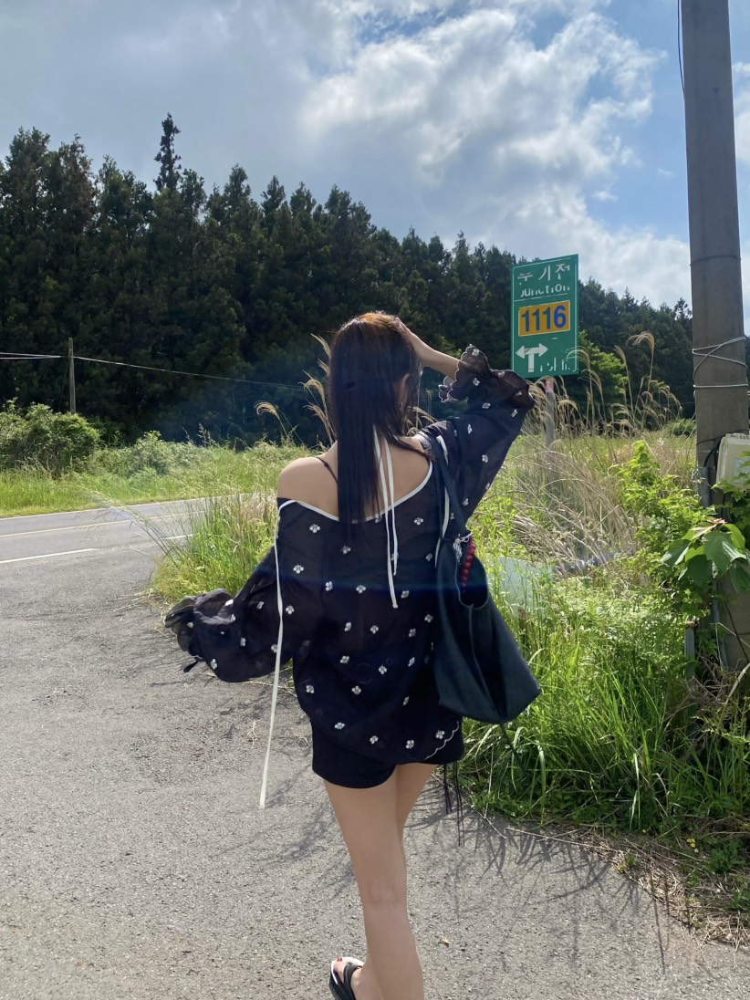 OUPPT韓國直郵實拍女裝新款職業人氣推薦26夏季襯衫蕾絲衫OUPPT襯衫/蕾絲衫