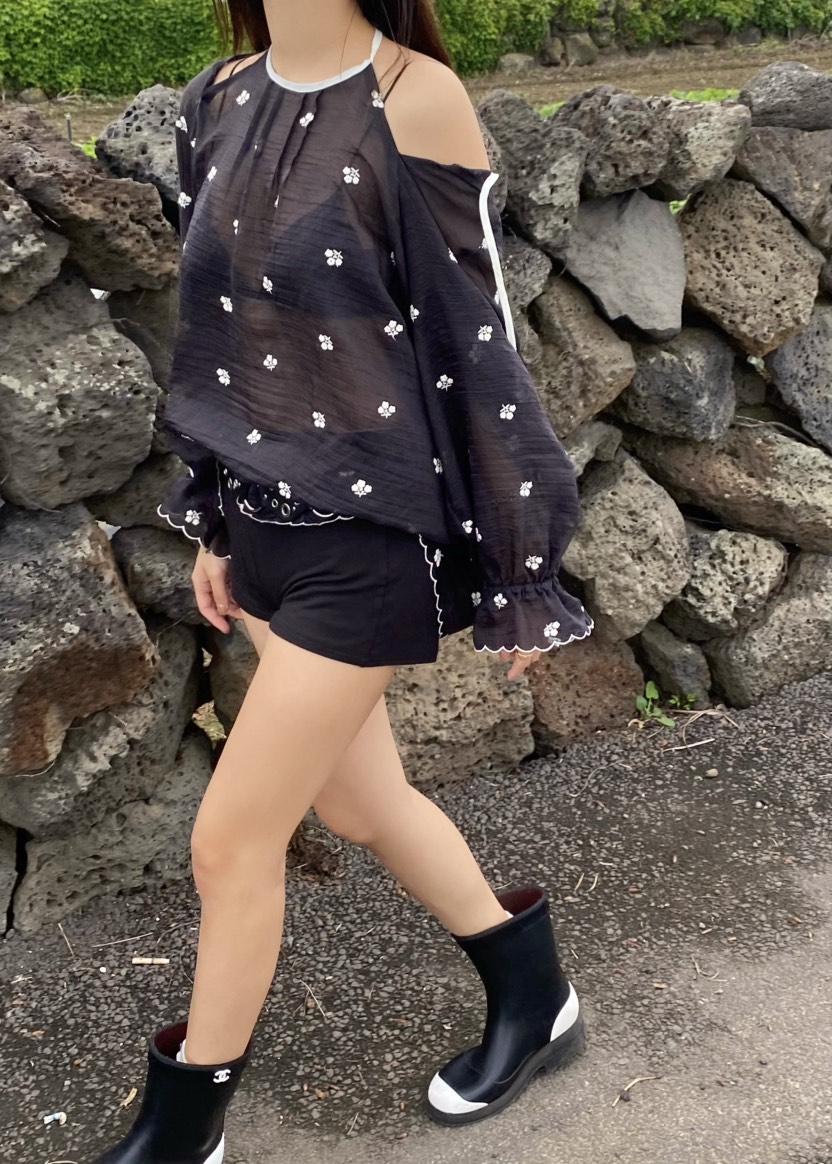 OUPPT韓國直郵實拍女裝新款職業人氣推薦26夏季襯衫蕾絲衫OUPPT襯衫/蕾絲衫圖色1