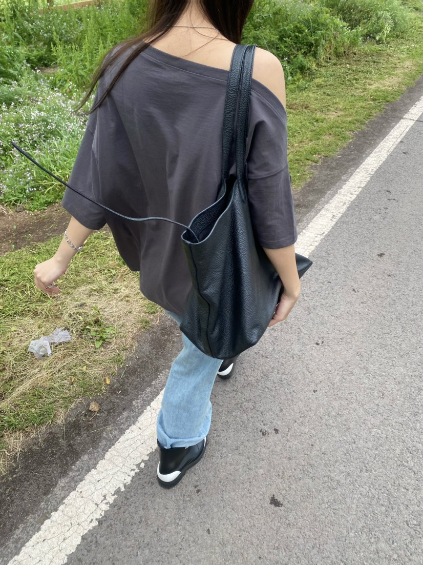 OUPPT韓國直郵女士新品推薦休閑26春夏時尚26夏季職業T恤OUPPTT恤