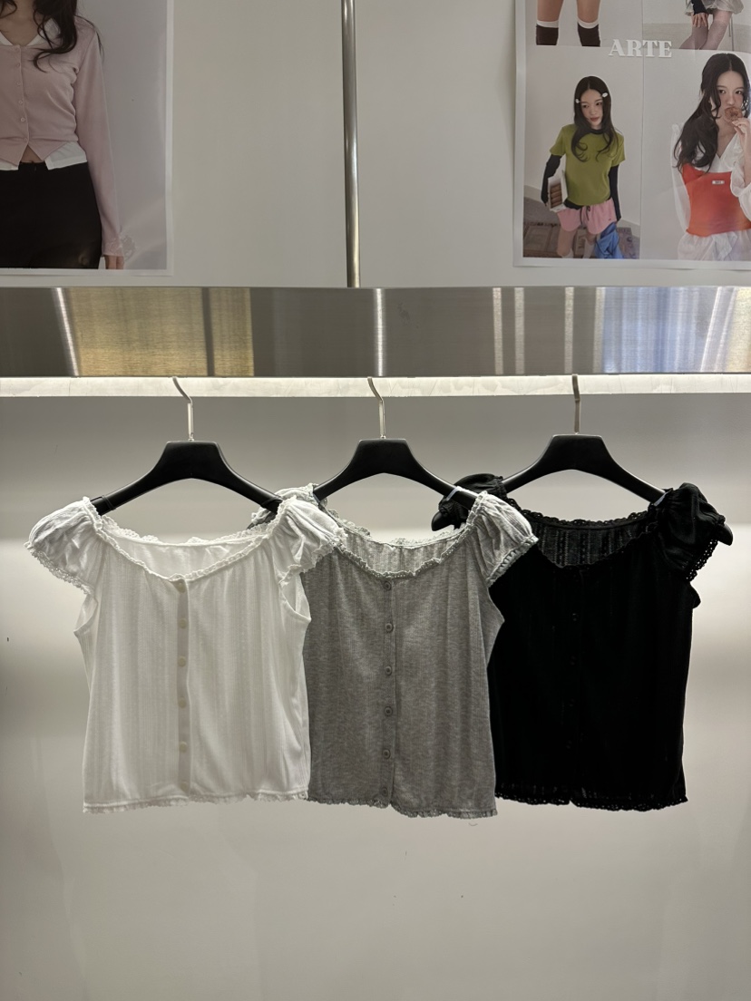 ARTE STUDIO/ATTENTION EDITORIAL韓國東大門代購女裝新品時尚T恤ARTE StudioT恤圖色3左三色