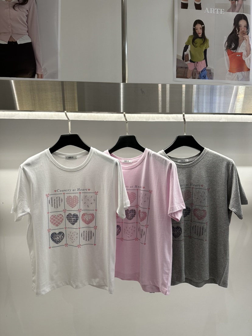 ARTE STUDIO/ATTENTION EDITORIAL韓國代購女士新款休閑T恤ARTE StudioT恤圖色3左三色