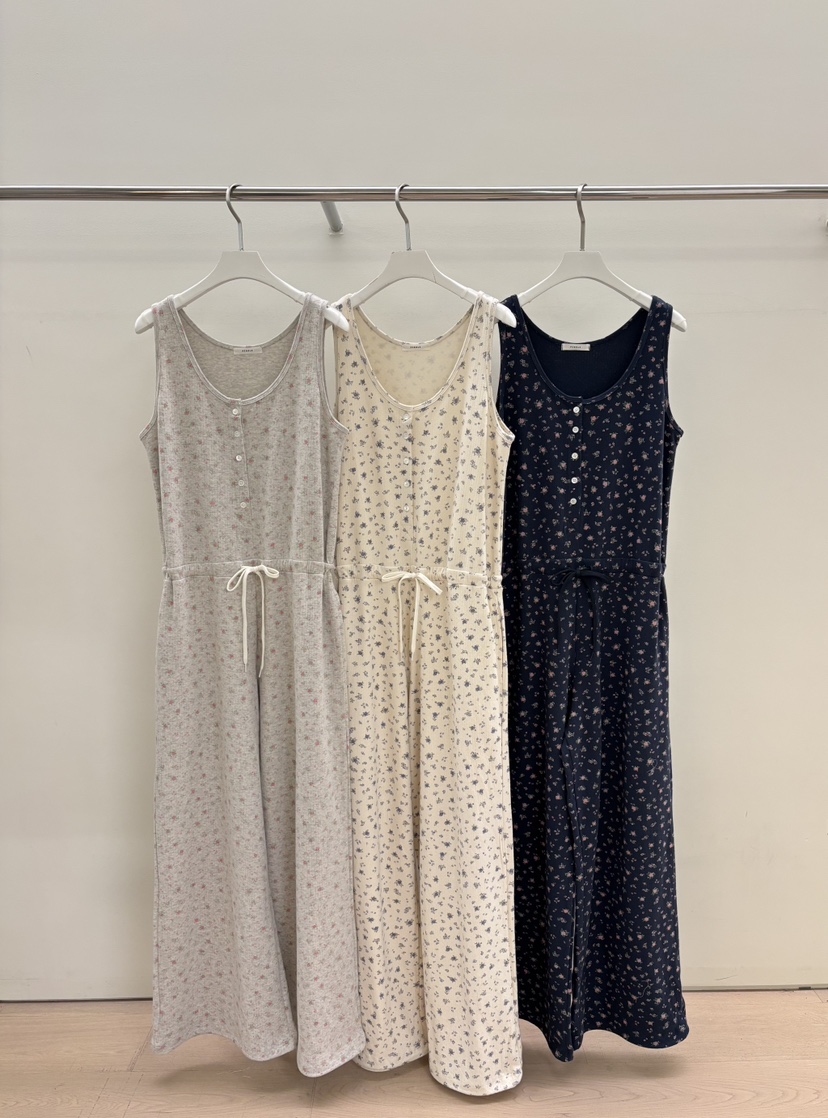 PEBBLE韓國直郵女裝新品時尚26春夏推薦熱賣職業26夏季連體褲PEBBLE連體褲