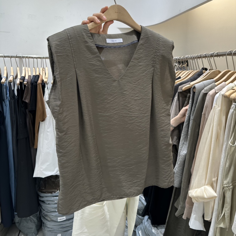 BLUEI-D/N SHARP韓國東大門直郵女士新款熱賣吊帶背心Blue i-d/N SHARP吊帶/背心圖色2