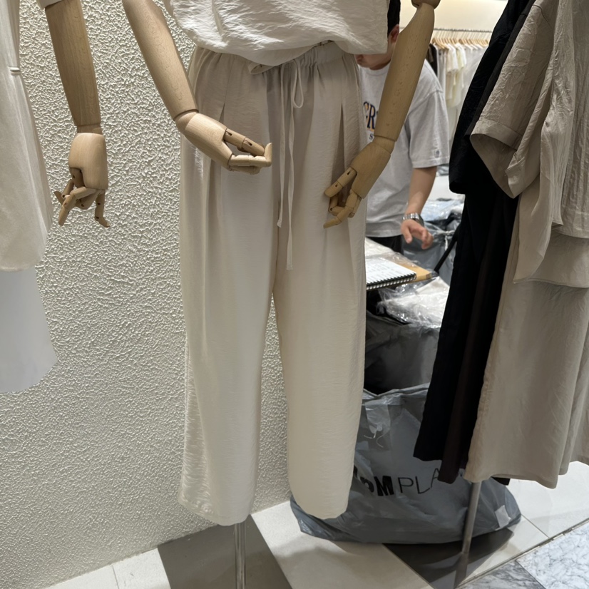 BLUEI-D/N SHARP韓國直郵女士新品26夏季人氣推薦休閑褲Blue i-d/N SHARP休閑褲圖色1