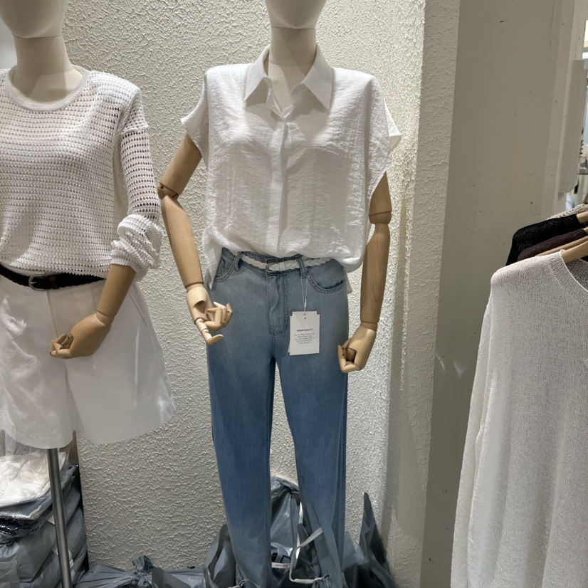 BLUEI-D/N SHARP韓國直郵女士新品熱賣時尚襯衫蕾絲衫Blue i-d/N SHARP襯衫/蕾絲衫
