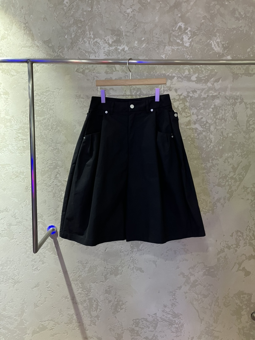 PIN-UP東大門實拍韓國女裝新品休閑時尚職業26春夏短褲褶裥PIN-UP短褲圖色2